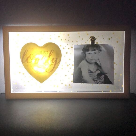Just lovely clear white and gold heart polka dot picture frame lights up - Picture 1 of 9